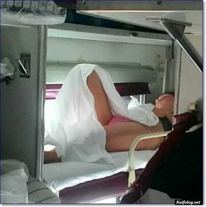 Секс В Поезде Спроводницей